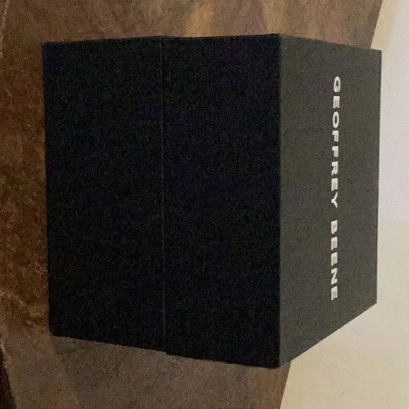 Geoffrey Beene Men’s Watch - Picture 4 of 4